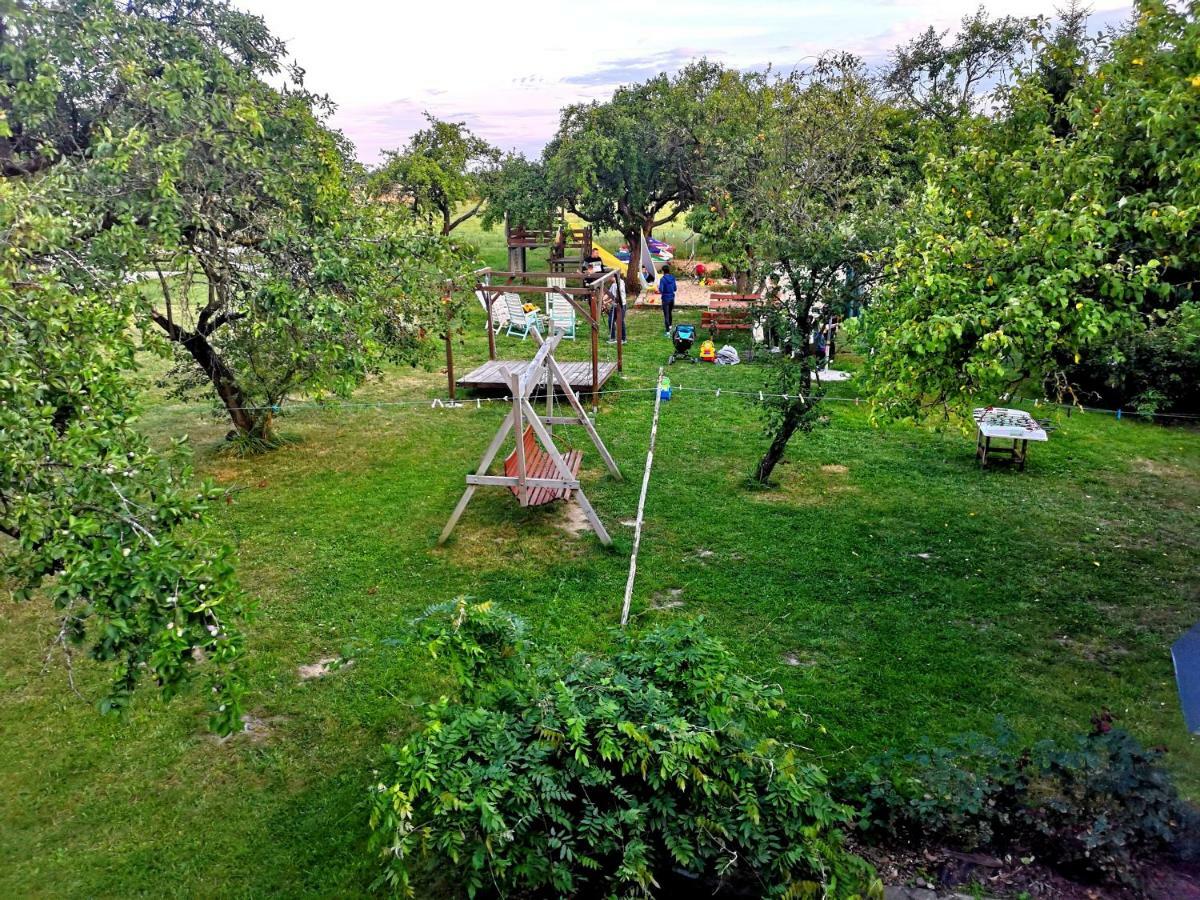 Agroturystyka U Karoliny Sarbinowo Rom bilde